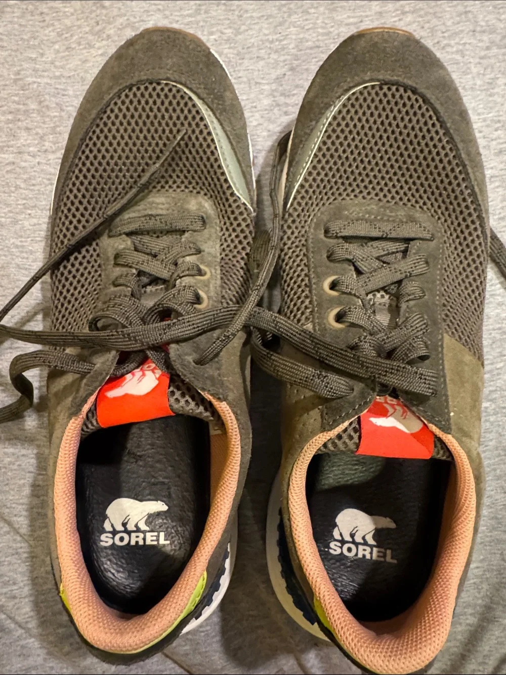 Sorel Kinetic Lite Lace Olive Green Sneakers with Pink and Blue Accents